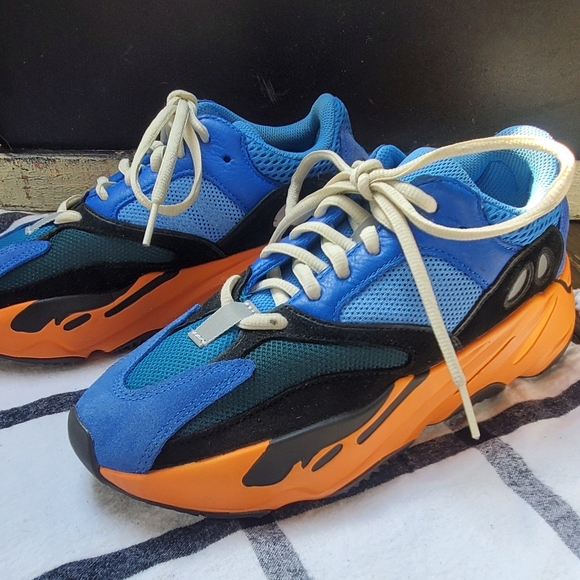 Yeezy Boost 700 Bright Blue size 5.5 men's size 7 woman size